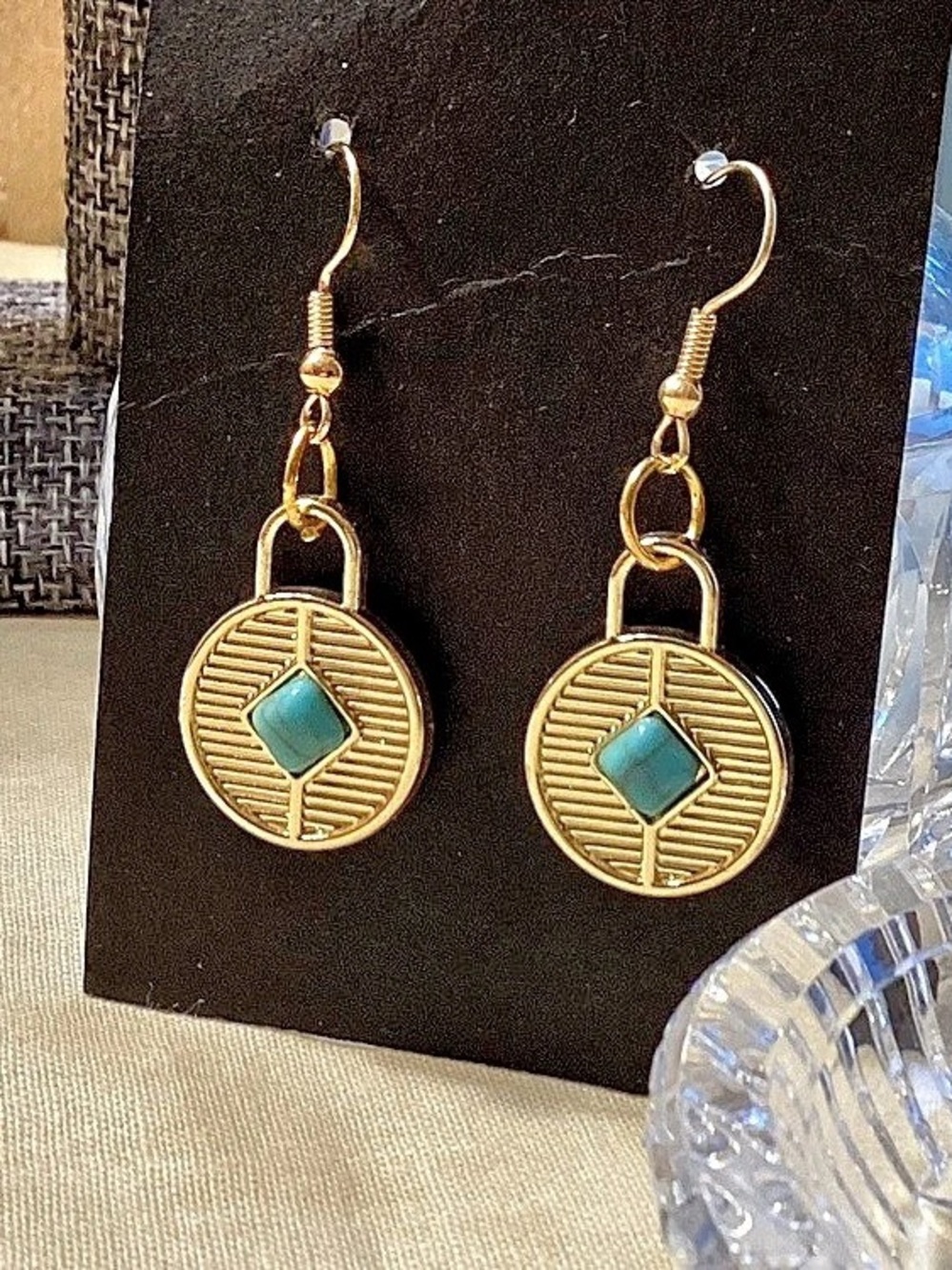 NWOT. Gold-Tone Blue Faux Turquoise Drop Earrings